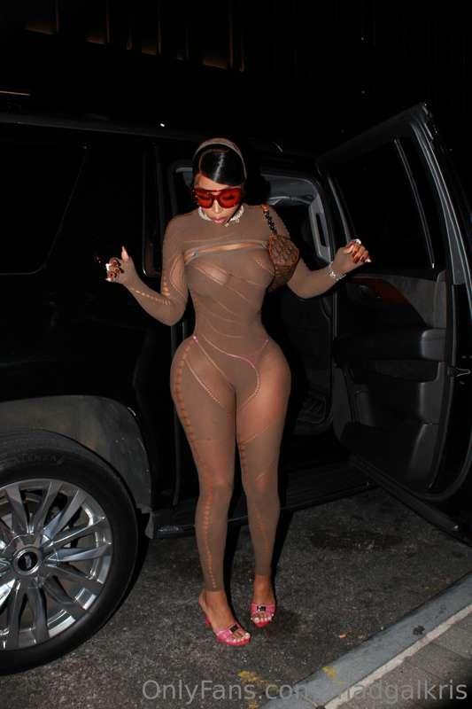 lmao you letting me m eet the parents in this outfit?