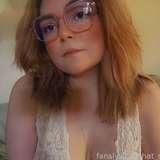 that_slut_ari