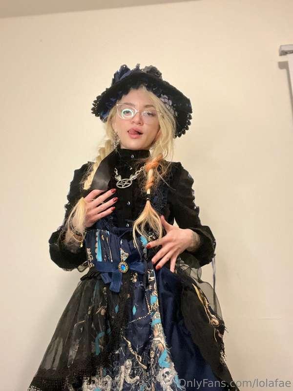 I'm still thinking abotut this costume ✨