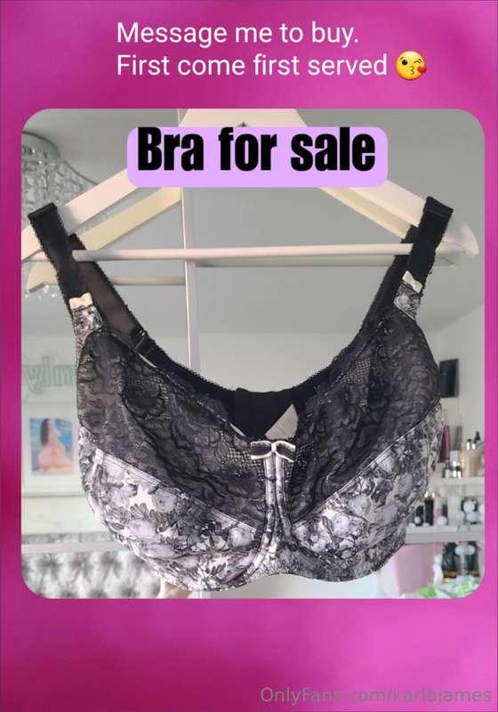 This bra is still for sale guys. DM me if you want it!