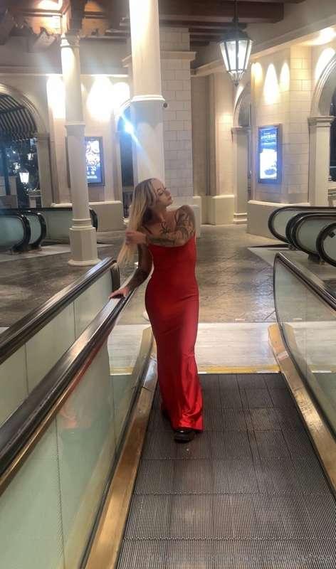 Who's with you yesterday? 😍