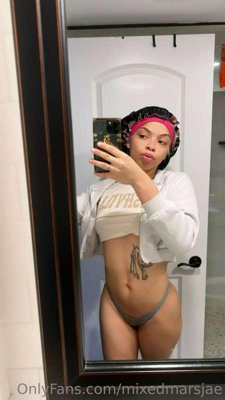Slim thicc natural bich 🥸