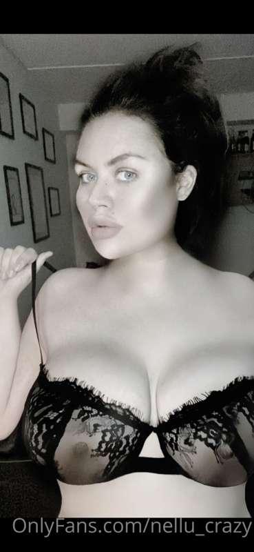 It’s my favorite day 😍 let’s get Naughty babes😈 TIP for a su..