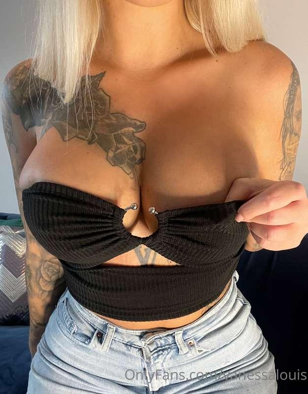 𝐬𝐞𝐧𝐝 𝐦𝐞 𝐚 𝟑 $ 𝐭𝐢𝐩 - 𝐭𝐨 𝐭𝐚𝐤𝐞 𝐦𝐲 𝐭𝐨𝐩 𝐨𝐟𝐟 𝐛𝐛𝐲 🥵