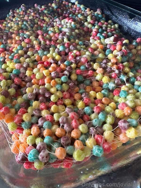 Made some weed crispy treats. 😈