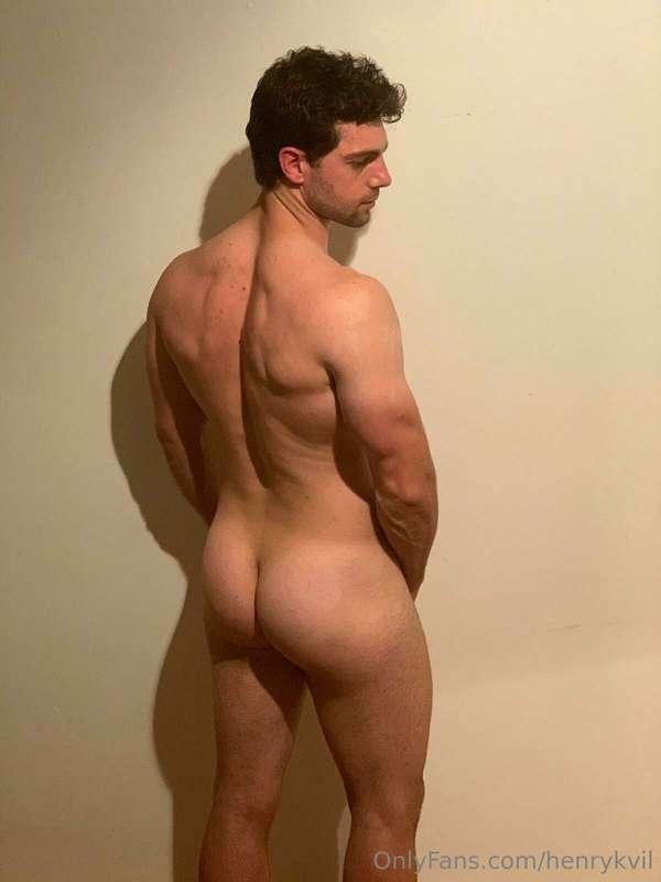 henrykvil image #5