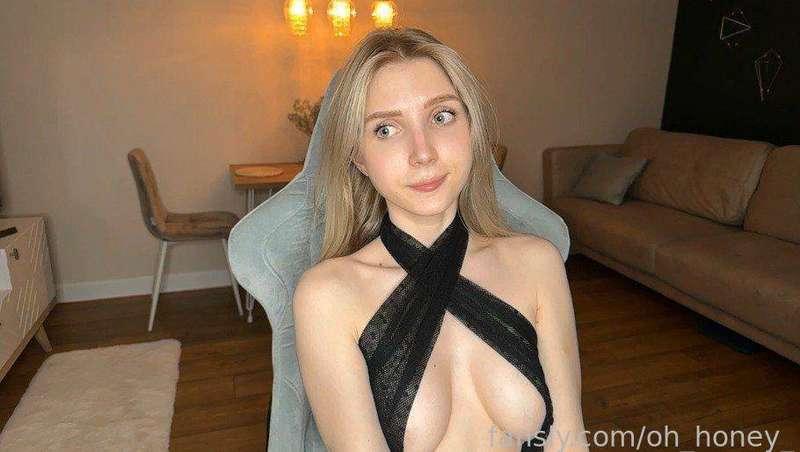 alicefoxxyy image #3