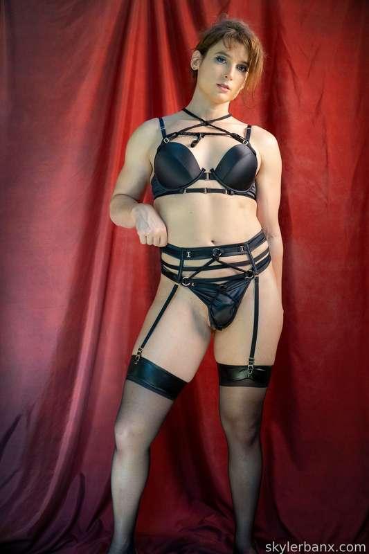 skyler-banx image #1