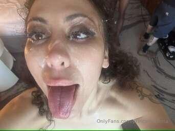 Will you cum on my face? 💦🙈