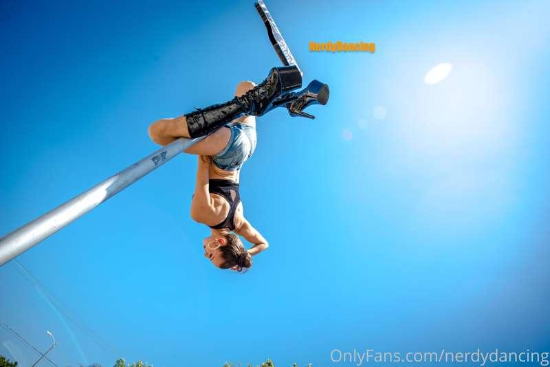 In celebration of my three-year anniversary on Only Fans, th..