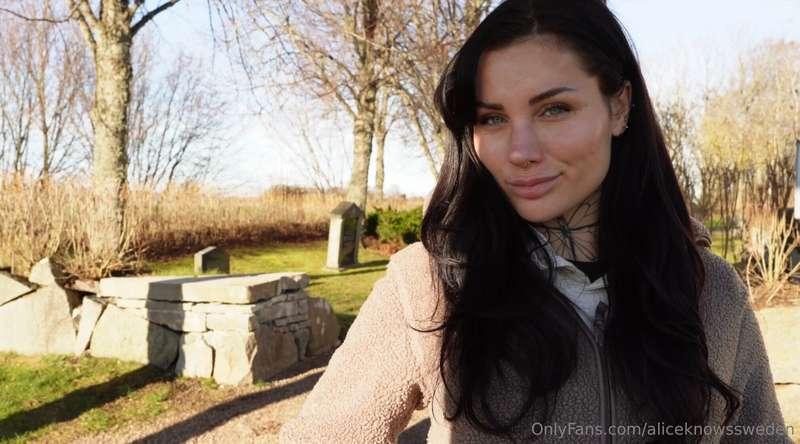 Have you seen my episode about the Rökstone? Go check it out..