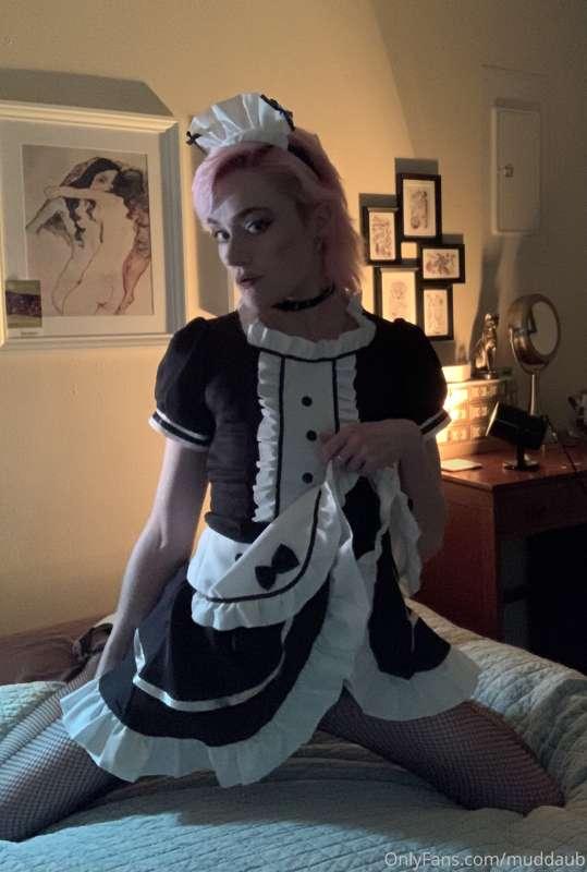 🚬🤡🍒
cute n spicy maid clown candids
(no 🍌 😉)