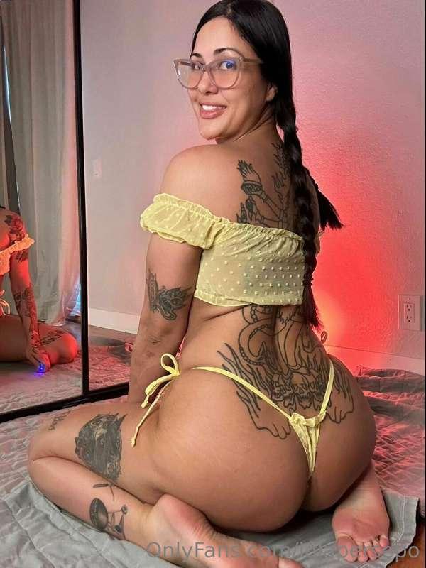 ## THE DIRTIEST SLUT on onlyfans! Hurry her page is FREE 😈💦👉..