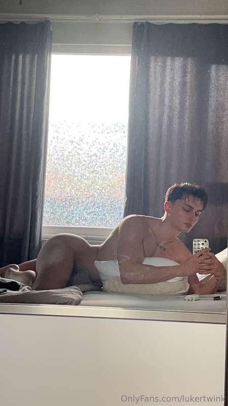 lukertwink image #2
