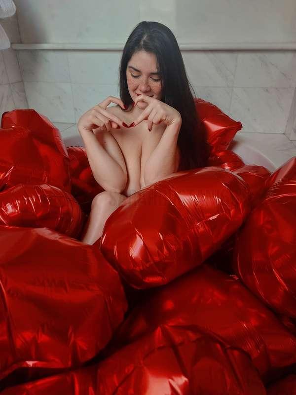 bustanutters image #0