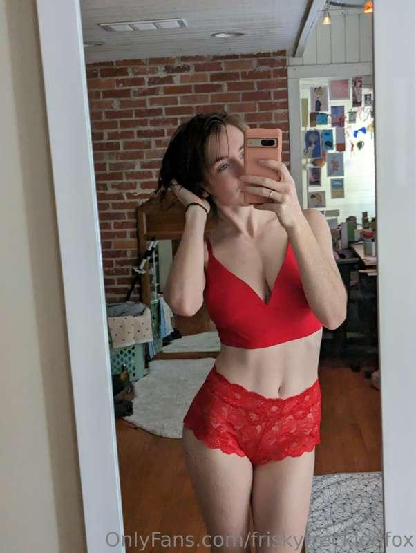 help me pick out what set to wear for Valentine's day conten..