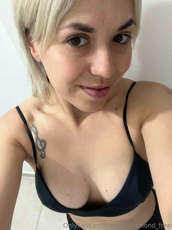 Just chilling at home for the weekend…
What about you?