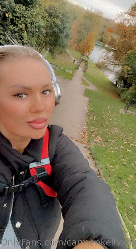 hey guys x if you want to see some amazing content head over..