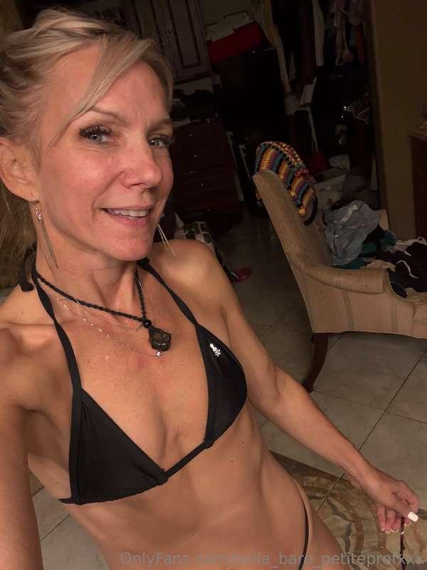 Soooooo I won’t be going live today my love!! The co-star tu..