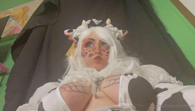 Wanna see me take this top off? Check out my other account @..