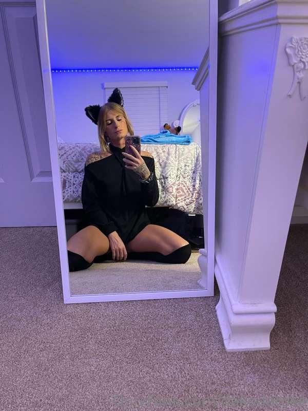 Swipe🤭🥰 catgirl photodump🥰
