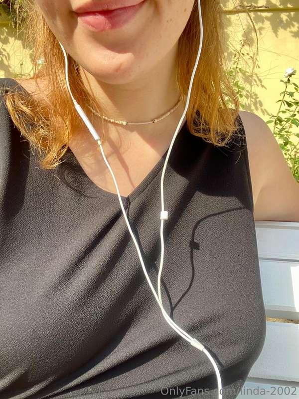 enjoying the moments in silence and music 
