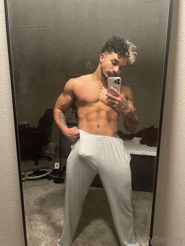 Can you handle all of me? 😏🍆