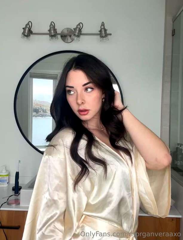 did you call for me babe? 💋