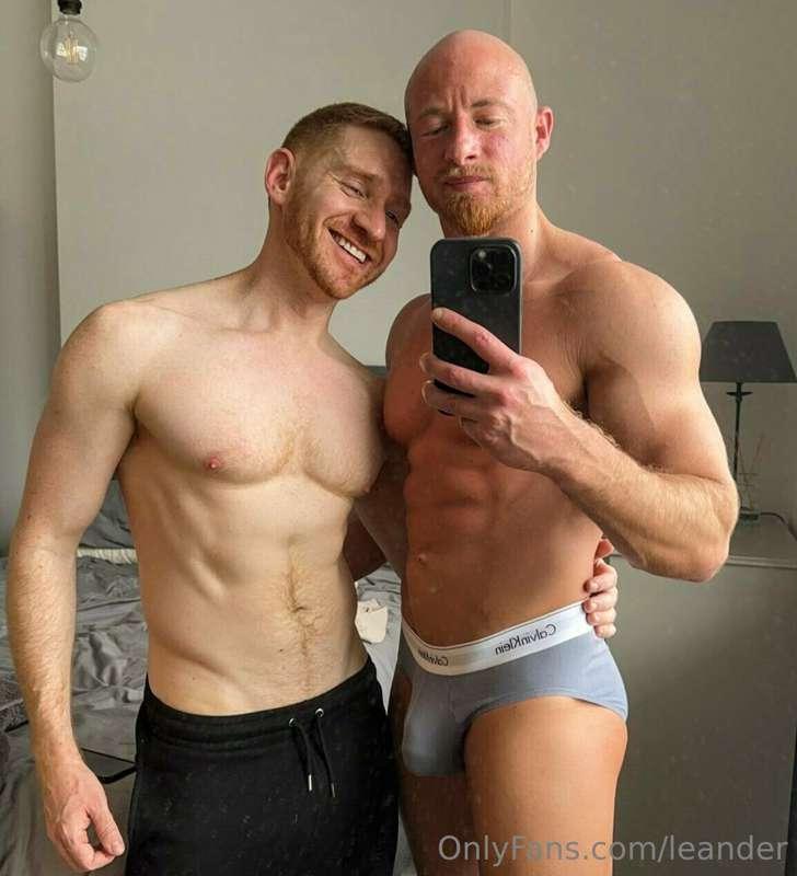 Coming 💦 this weekend. 
🦊+🦊 =?