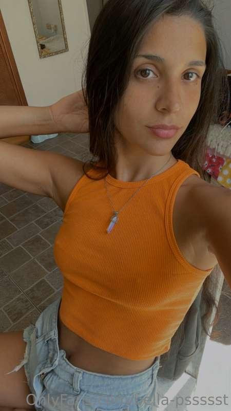 According to my nipples, summer is over 🤭