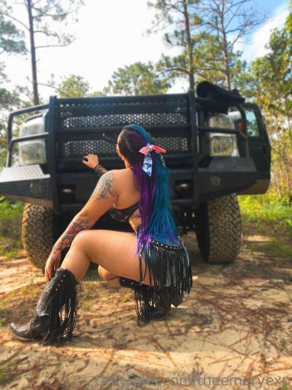 The truck was a paid model, obviously 😅