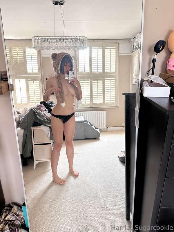 I've lost some weight and I'm happy with how my waist looks!