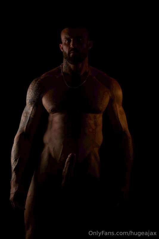 Do you want to play with me in the dark?