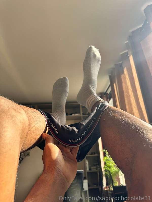 Me ayudas a quitármelo .? 🤤