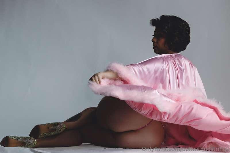 🍑😘 never skip leg day 💋