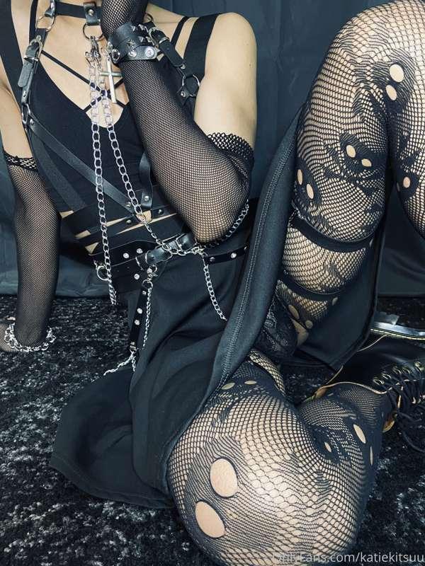 Rest of the set with this outfit 🖤