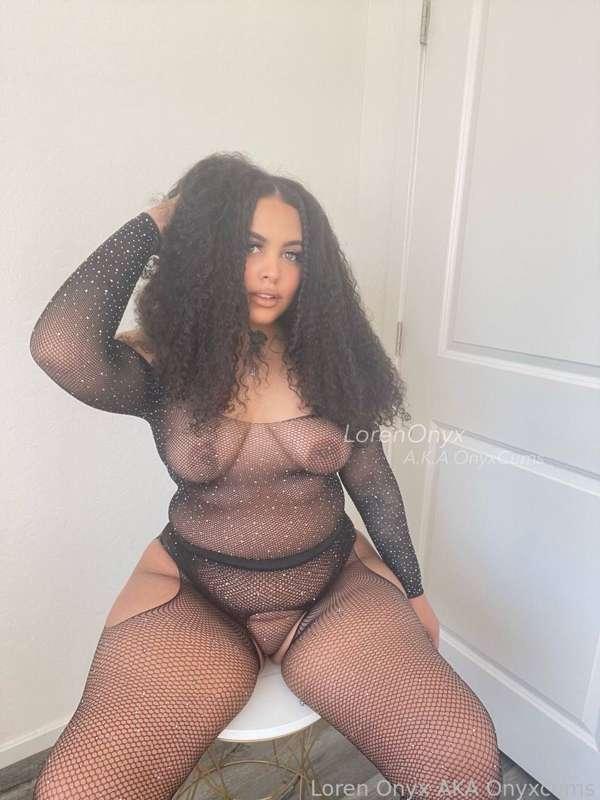 I forgot to ask do you like my outfit? 🙈

✎ #nerdy #ebony #cute #pokemon #exotic #bigass #gamer #reader #brunette #fyp 
