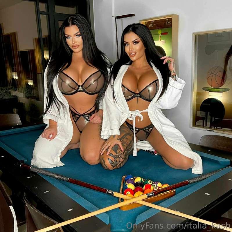 ‼JERK OFF INSTRUCTIONS WITH EMILY REGINA‼Pull out your cock ..