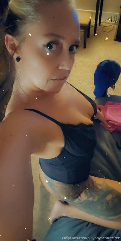 Hope everyone has a great Saturday night! 💜🐰
