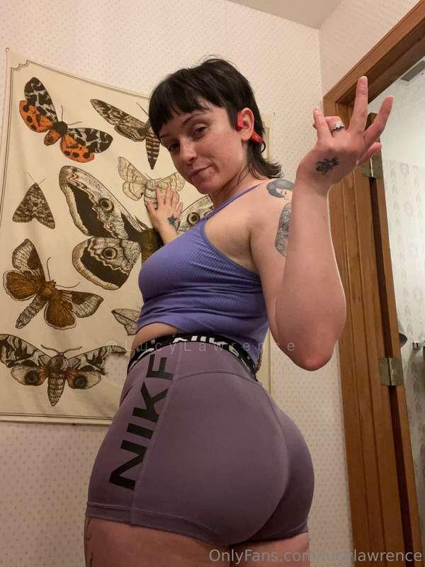 lucylawrence image #0