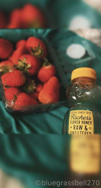 Wanna join me for breakfast? Eating strawberries and huni of..