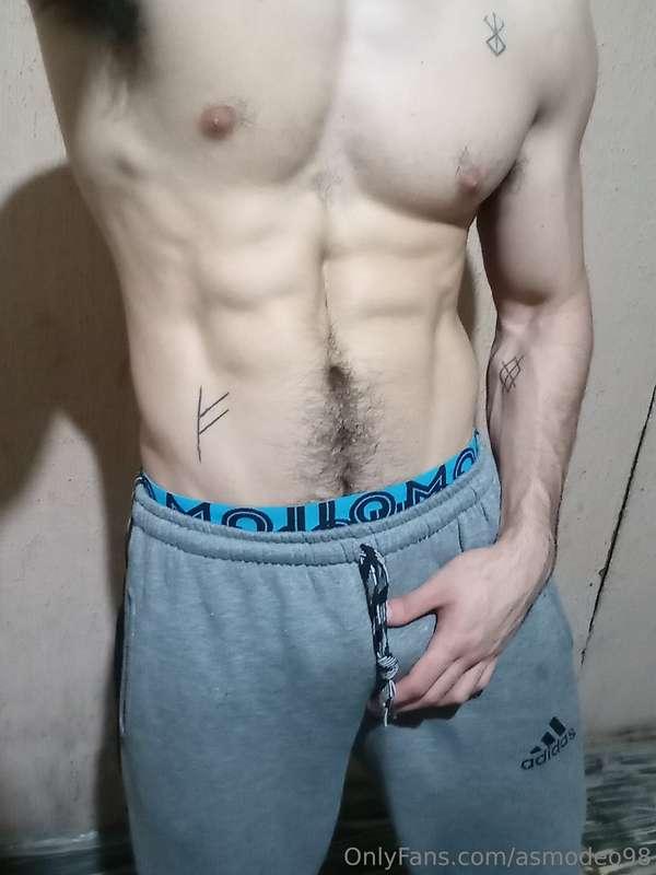 I was training a little and I decided to touch myself, I'm s..