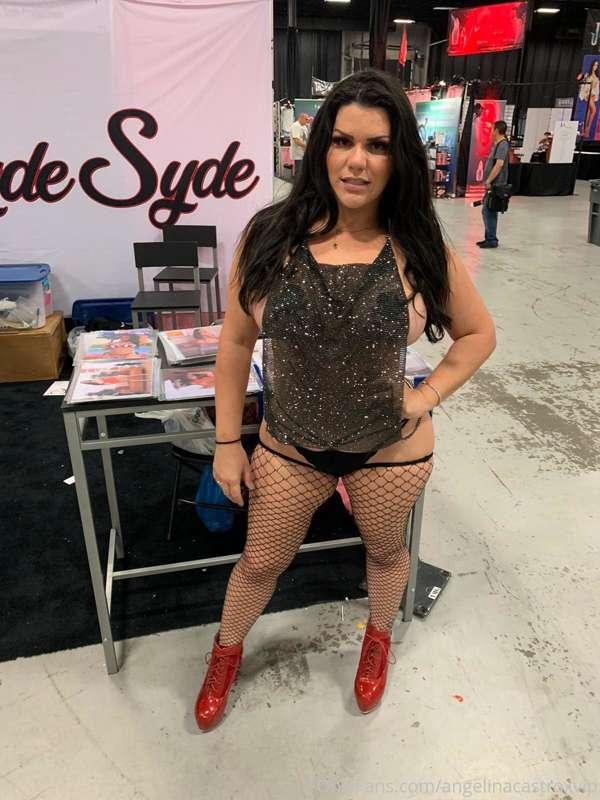 Hey papi! I’ll be in NJ - Oct 21-25th! You gonna visit me at..