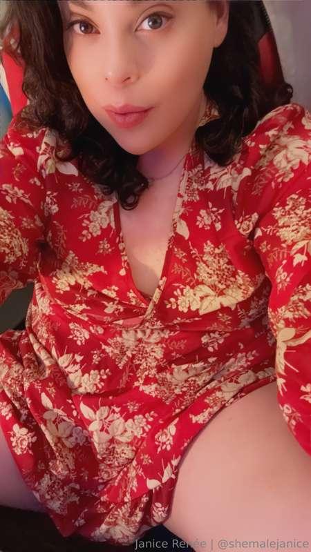 Taking bookings now! I'm offering ⬇️ +custom content +cum tr..
