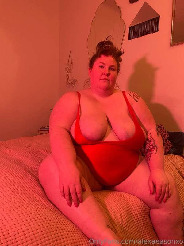 Let’s wrestle - if you beat me I’ll make you cum 😎