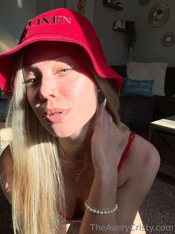 Happy Valentine’s day from your favorite green eyed goddess ..