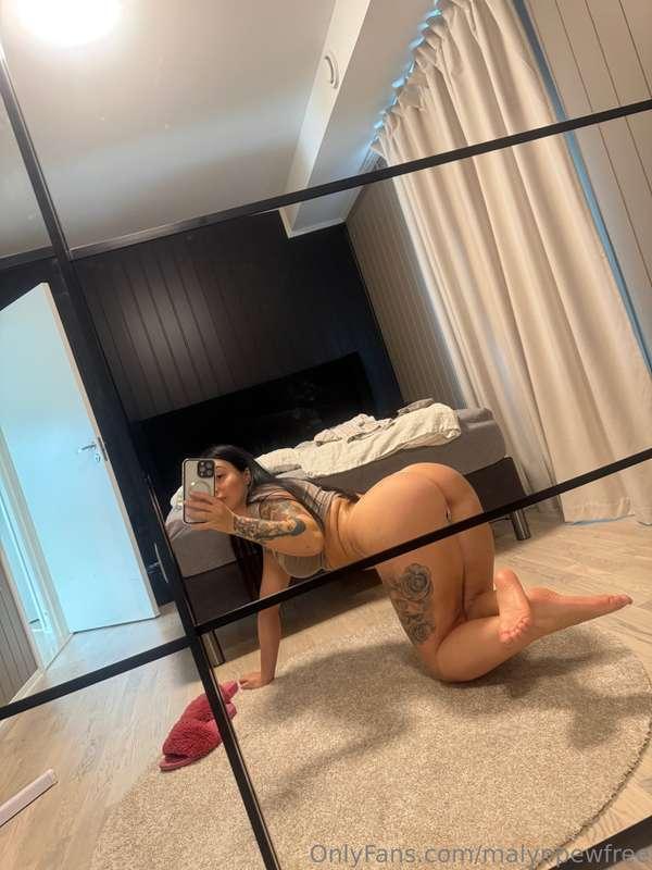 70% OFF my vip page 😜😜😜 https://onlyfans.com/malynpew