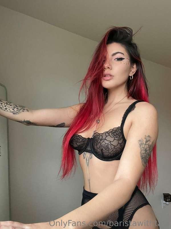 Just some before work photos today that only you guys get! 🤍..