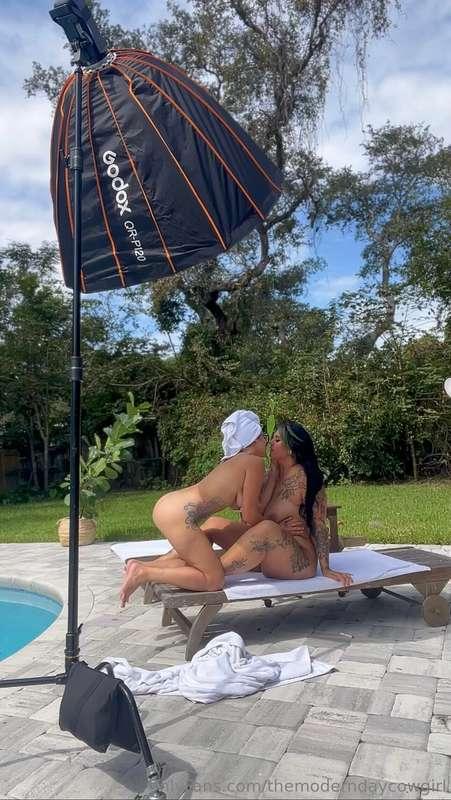 This film w/ @kaynatrixx is soo hot!! Head on over to my VIP..
