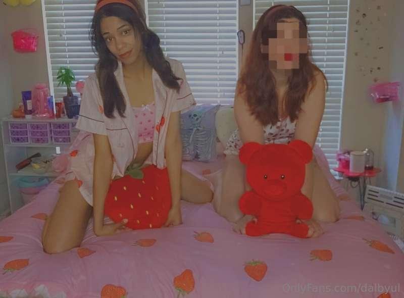 Feeling a little fruity? We can be your snack 😋   Catch me o..
